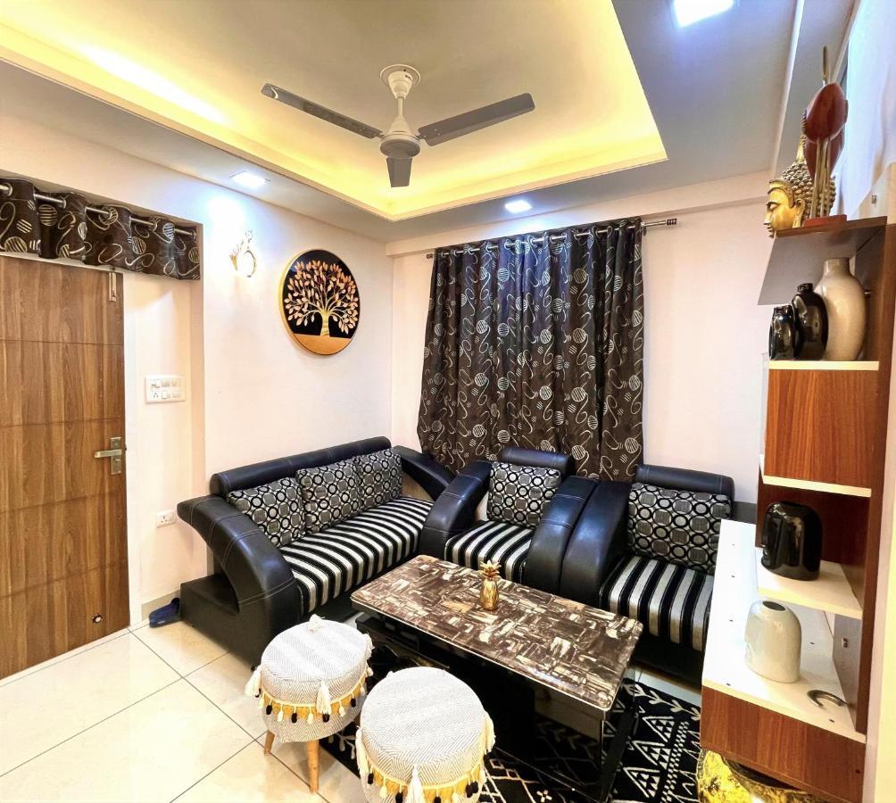 Airport Bliss Apartment+Balcony & Netflix + Prime Jaipur Exterior foto